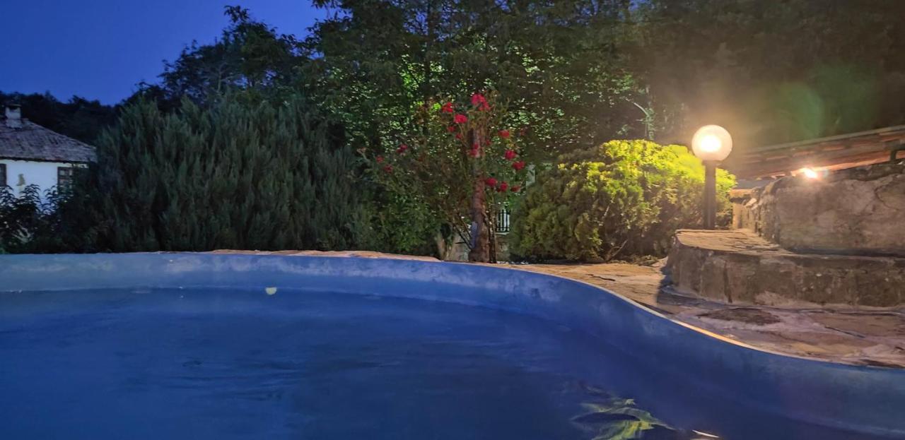Villa "Суларската Къща" Gabrovo Exterior foto
